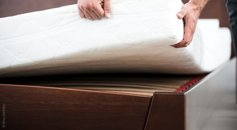 Bett Quietscht Bei Jeder Bewegung